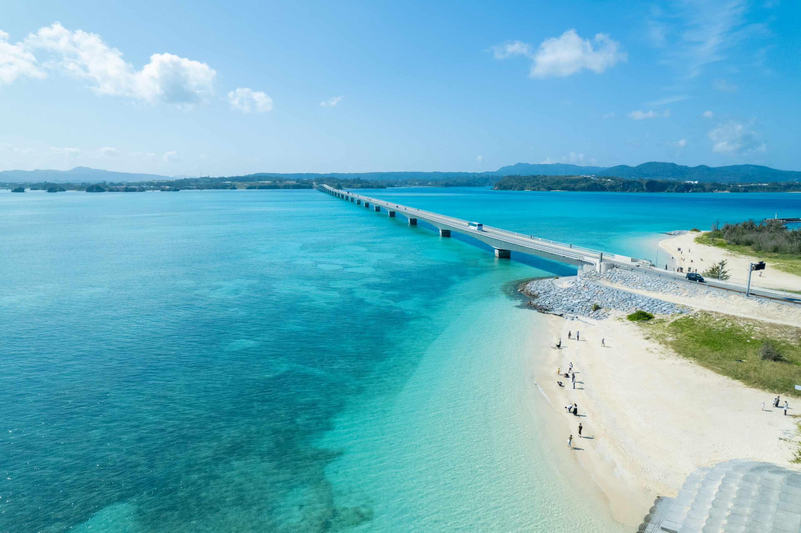 古宇利大橋と海